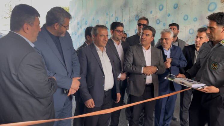 افتتاح پروژه تعریض زیرگذر و بهسازی راه دسترسی شهرک صنعتی قرچک با حضور معاون استاندار تهران
