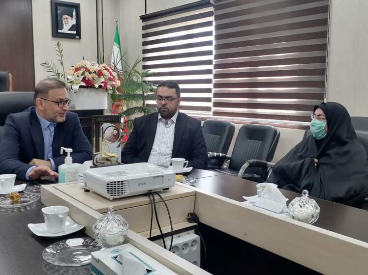  تقویت همکاری‌های بین‌دستگاهی در کانون گفت‌وگوهای نوروزی بخشدار مرکزی ورامین با دادستان این شهرستان