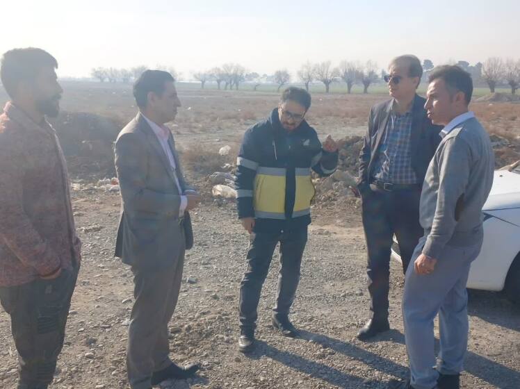 عملیات بهسازی محور ارتباطی بین فیلستان و پوئینک در شهرستان قرچک آغاز شد