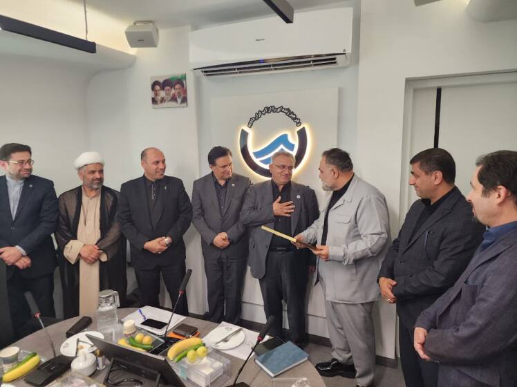 آیین تکریم سعید منصور بقاهی و معارفه حسین آسفی به عنوان سرپرست جدید شرکت آب و فاضلاب جنوب شرق استان تهران
