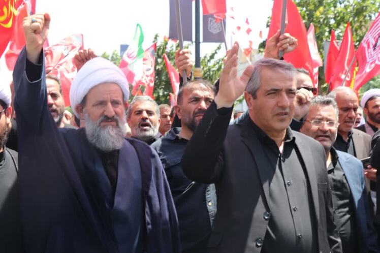 راهپیمایی مردم شهرستان قرچک در خونخواهی رهبر شهید انقلاب اسلامی برگزار شد