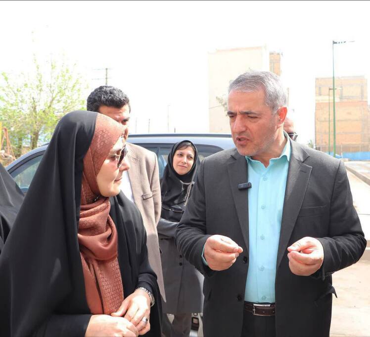 بازدید وزیر راه و شهرسازی از پروژه سبحان قرچک