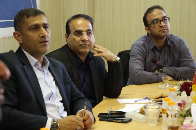 پنجمین نشست ملاقات مردمی فرماندار پیشوا در بخشداری جلیل آباد برگزار شد