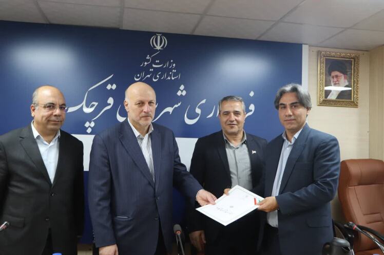 فرماندار قرچک اعضای ستاد انتخابات این شهرستان را منصوب کرد