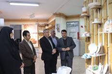 حمایت فرماندار قرچک از هنرجویان هنرستان کمال در مسیر مهارت‌آموزی و کارآفرینی