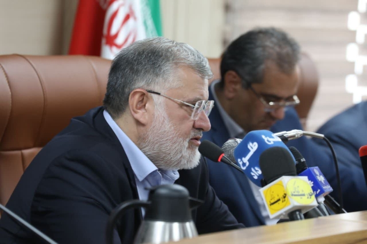 با حضور استاندار تهران جلسه شورای برنامهریزی و توسعه استان با محوریت قرچک در این شهرستان برگزار شد