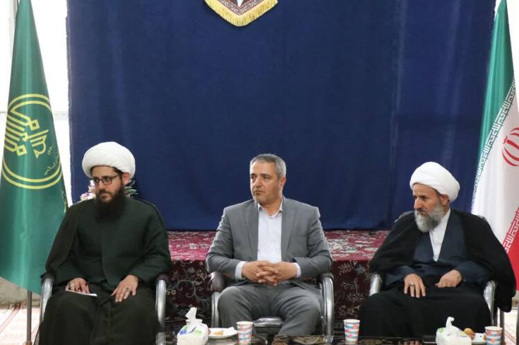جلسه فرماندار شهرستان قرچک با متولیان مواکب اجتماعات شبانه برگزار شد