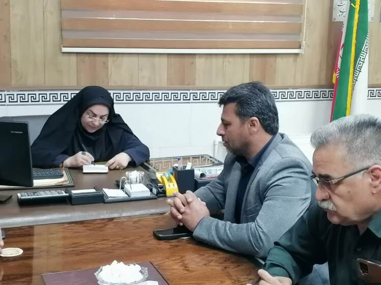 بازدید‌های میدانی همچنان ادامه دارند: بخشدار مرکزی ورامین امروز به ریحان آباد رفت