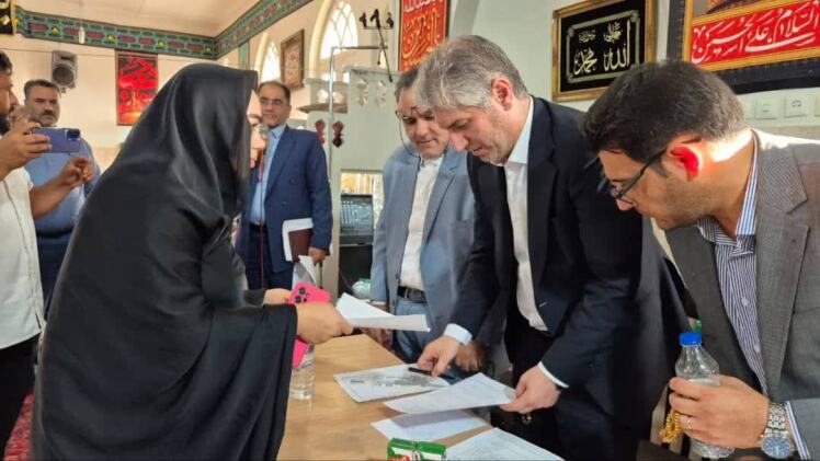 دولت چهاردهم در میدان برای مردم؛ روایت دیداری بیواسطه و تصمیمهای عملی در پاکدشت