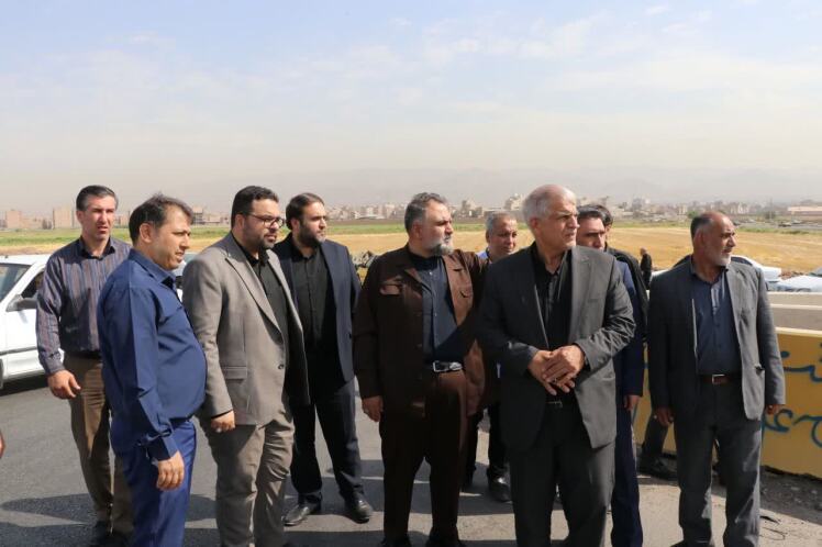 بازدید میدانی فرماندار پاکدشت از مسیرهای پر تردد شهرستان؛ بسیج حداکثری ظرفیت‌ها برای میزبانی از ۵۰ هزار زائر مراسم بزرگداشت آقای شهید ایران