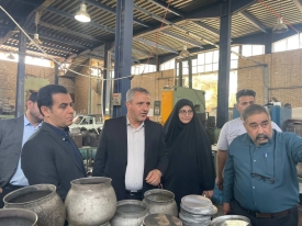 پیگیری میدانی فرماندار قرچک برای رفع موانع تولید در بازدید از سه واحد صنعتی شهرستان