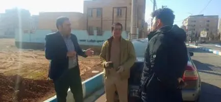 شهردار فرون آباد در بازدید از روند اجرای پروژه های عمرانی و خدماتی سطح شهر، بر تکمیل هرچه سریعتر پروژه ها تاکید کرد