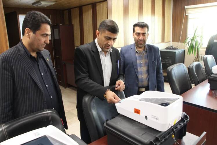 مانور اخذ رأی انتخابات با حضور فرماندار پیشوا برگزار شد 