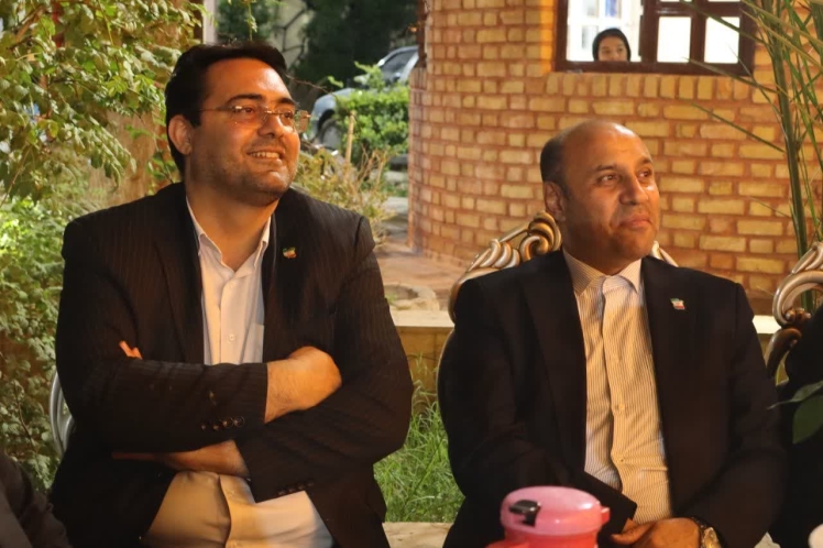 نشست هم اندیشی با دهیاران و اعضای شوراهای اسلامی روستاهای بخش مرکزی ورامین برگزار شد